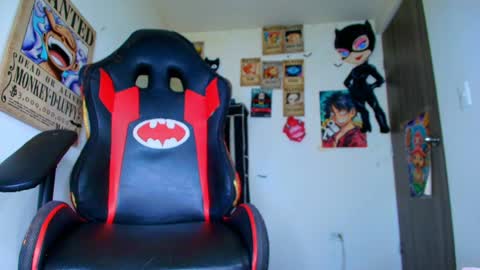  Selinna Kyle  online show from April 11, 2026, 12:59 am