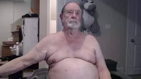 selkie2s online show from October 14, 2025, 5:41 am