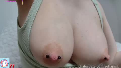 Snapshot of sellapink chatting on April 13, 2026, 10:21 am My name is Sella and im Bisexual online show from April 13, 2026, 10:21 am