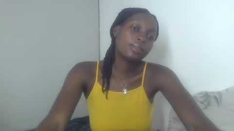 Snapshot of sellinprinces chatting on September 19, 2025, 5:02 pm sellinprinces online show from September 19, 2025, 5:02 pm