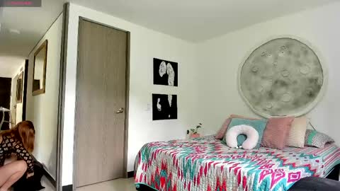 Selyn online show from April 27, 2026, 5:11 pm