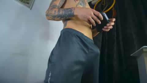 sem_alas online show from November 8, 2025, 12:33 am