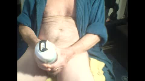 Snapshot of semajstretsa chatting on December 22, 2024, 7:21 pm frederick online show from December 22, 2024, 7:21 pm