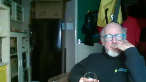 Snapshot of semajstretsa chatting on January 26, 2025, 3:58 pm frederick online show from January 26, 2025, 3:58 pm
