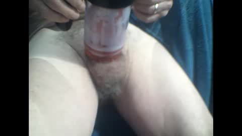 Snapshot of semajstretsa chatting on November 15, 2025, 10:37 pm frederick online show from November 15, 2025, 10:37 pm