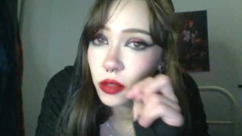 goddess esme  online show from January 17, 2025, 11:51 pm