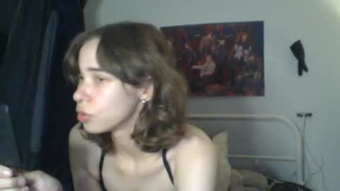 goddess esme  online show from September 14, 2025, 12:10 am