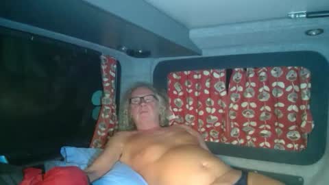 Snapshot of seniorfuntime1556 chatting on November 27, 2025, 10:34 pm Summiteer online show from November 27, 2025, 10:34 pm