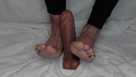 senpai online show from November 6, 2025, 11:04 pm