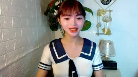 Snapshot of sensational_yeng chatting on June 27, 2026, 5:40 pm sensational_yeng online show from June 27, 2026, 5:40 pm