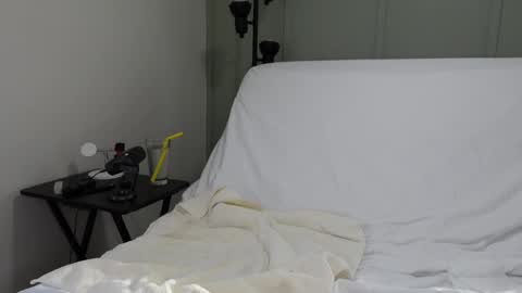 Snapshot of sensatyr chatting on December 3, 2024, 2:49 pm Daddy Dave online show from December 3, 2024, 2:49 pm