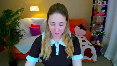 sensitiveheartt online show from March 19, 2026, 11:25 am