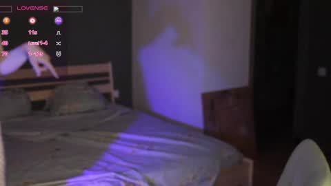 Snapshot of sensual_girrrl chatting on July 2, 2026, 12:32 am Ilona online show from July 2, 2026, 12:32 am