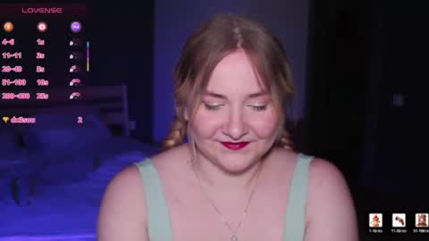 Snapshot of sensual_girrrl chatting on July 14, 2026, 11:54 pm Ilona online show from July 14, 2026, 11:54 pm
