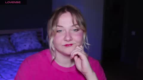 Snapshot of sensual_girrrl chatting on July 21, 2026, 12:57 am Ilona online show from July 21, 2026, 12:57 am