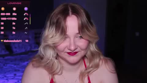 Snapshot of sensual_girrrl chatting on July 22, 2026, 12:02 am Ilona online show from July 22, 2026, 12:02 am