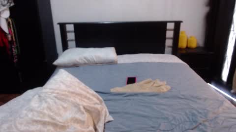 Snapshot of sensual_natalie chatting on October 17, 2025, 6:32 pm sensual_natalie online show from October 17, 2025, 6:32 pm