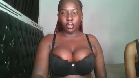 Snapshot of sensual_ria chatting on May 25, 2026, 7:20 pm sensual_ria online show from May 25, 2026, 7:20 pm