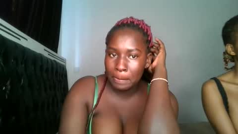 Snapshot of sensual_ria chatting on June 4, 2026, 6:41 am sensual_ria online show from June 4, 2026, 6:41 am
