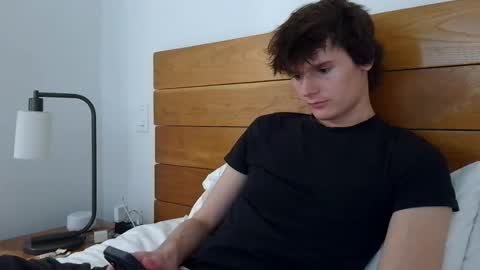 Cam online show from February 25, 2025, 11:00 pm