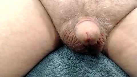 sensual online show from June 8, 2026, 4:40 pm
