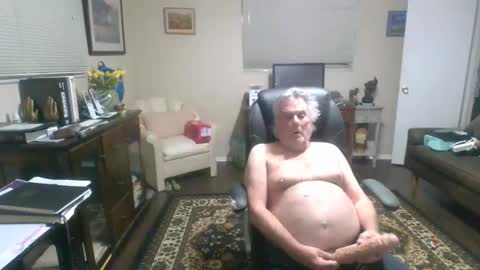 Snapshot of sensualsteve106 chatting on December 3, 2024, 3:52 am sensualsteve106 online show from December 3, 2024, 3:52 am
