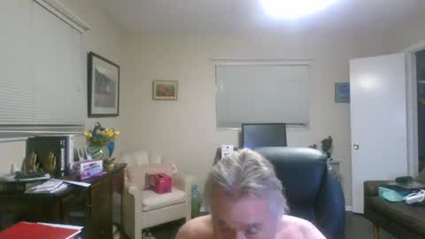 Snapshot of sensualsteve106 chatting on December 31, 2024, 3:34 am sensualsteve106 online show from December 31, 2024, 3:34 am