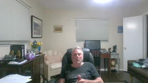 Snapshot of sensualsteve106 chatting on January 4, 2025, 4:55 am sensualsteve106 online show from January 4, 2025, 4:55 am