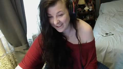 Snapshot of sentfrmheaven chatting on November 28, 2025, 1:36 pm Tara online show from November 28, 2025, 1:36 pm