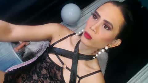 senyora_evangelista online show from April 2, 2026, 4:32 am