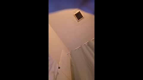 Snapshot of serani02 chatting on January 11, 2026, 2:55 pm Serani online show from January 11, 2026, 2:55 pm