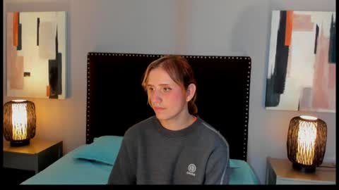 Seraphine star online show from April 5, 2026, 2:09 am