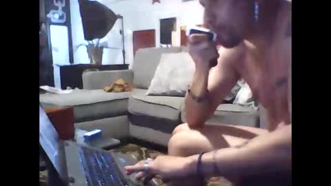 Snapshot of seraphyx33 chatting on September 18, 2025, 8:38 am seraphyx33 online show from September 18, 2025, 8:38 am