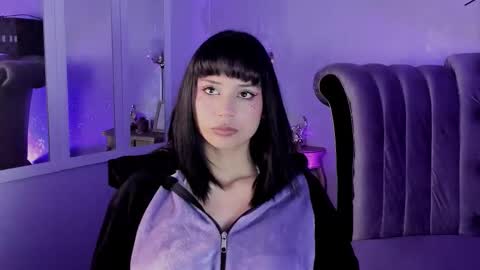 Seren  Follow me online show from October 1, 2025, 2:50 am