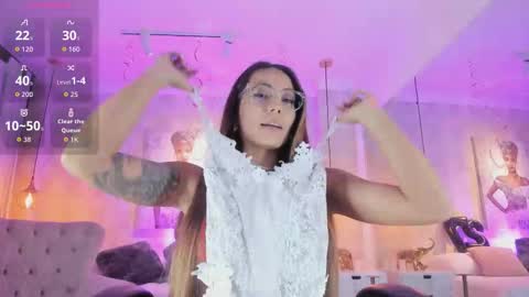 Snapshot of serena___ chatting on February 5, 2026, 2:27 am serena___ online show from February 5, 2026, 2:27 am