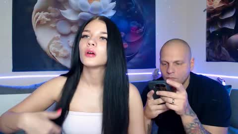 serenaandryan online show from November 9, 2025, 3:43 pm