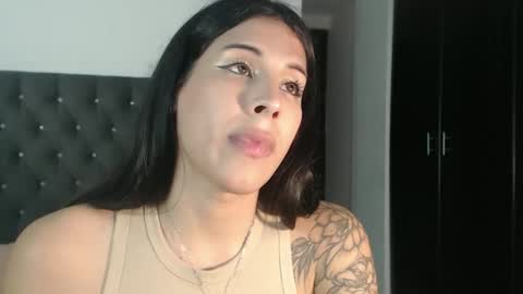 Snapshot of serenaroussee chatting on November 16, 2025, 12:05 am sararoussee online show from November 16, 2025, 12:05 am