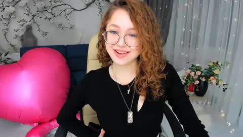 Snapshot of sereneflame chatting on February 22, 2026, 7:23 pm Ophelia online show from February 22, 2026, 7:23 pm