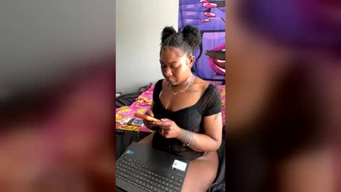 serenity_dayze online show from June 20, 2026, 5:16 pm