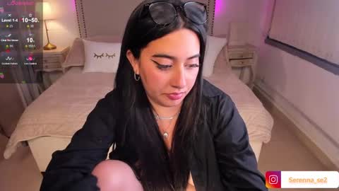 Snapshot of serenna_se chatting on February 1, 2025, 2:05 am Serenna Cruz online show from February 1, 2025, 2:05 am