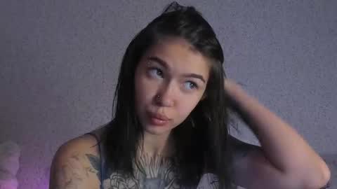 Snapshot of sergantt53 chatting on September 20, 2025, 3:18 am Ariana online show from September 20, 2025, 3:18 am