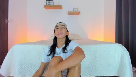 Snapshot of serge_7 chatting on March 6, 2025, 6:59 pm Serge online show from March 6, 2025, 6:59 pm