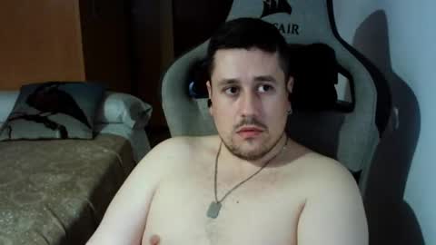 Snapshot of sergio95n chatting on March 11, 2025, 3:23 pm Pollos online show from March 11, 2025, 3:23 pm