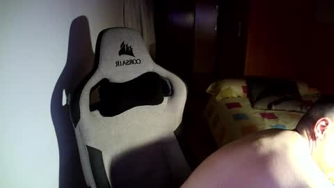 Snapshot of sergio95n chatting on March 8, 2026, 2:04 am Pollos online show from March 8, 2026, 2:04 am