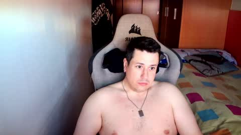 Snapshot of sergio95n chatting on April 5, 2026, 6:10 am Pollos online show from April 5, 2026, 6:10 am