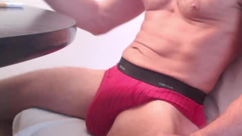 Snapshot of sergio_ch chatting on April 5, 2026, 5:26 am sergio_ch online show from April 5, 2026, 5:26 am