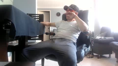 Snapshot of serioyhetero19 chatting on January 6, 2025, 3:40 pm hetero serio discreto online show from January 6, 2025, 3:40 pm