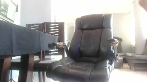 Snapshot of serioyhetero19 chatting on January 10, 2025, 7:32 pm hetero serio discreto online show from January 10, 2025, 7:32 pm