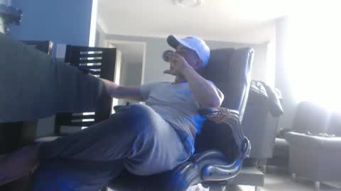 Snapshot of serioyhetero19 chatting on February 1, 2025, 9:51 pm hetero serio discreto online show from February 1, 2025, 9:51 pm