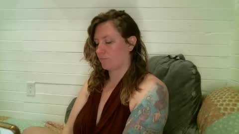 Snapshot of seriph888 chatting on March 7, 2025, 12:04 am Seriph online show from March 7, 2025, 12:04 am